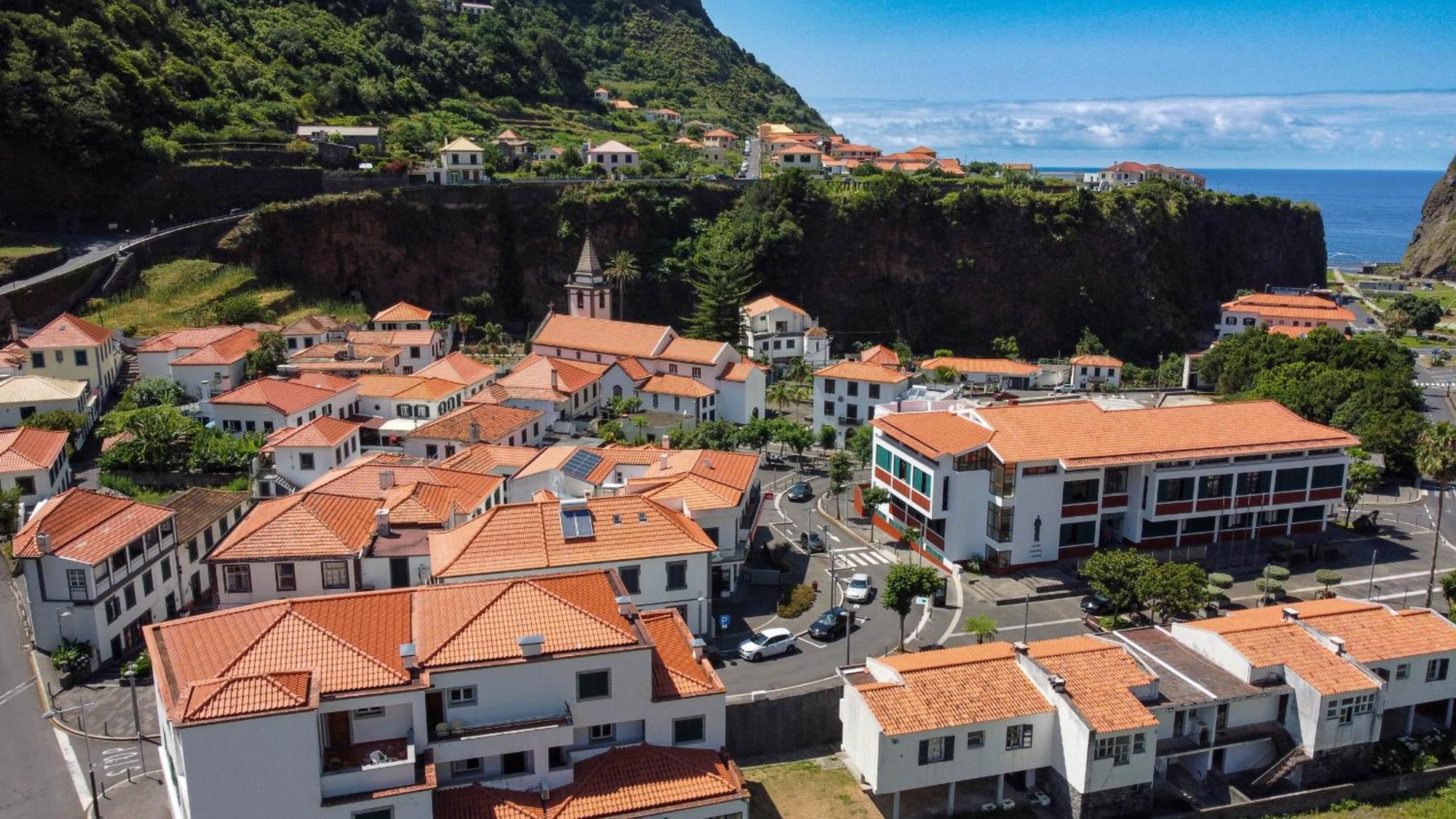 Amarelo Apartment By Atlantic Holiday São Vicente Kültér fotó